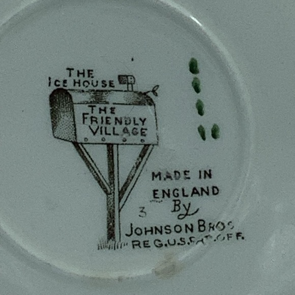 Johnson Bros. “The Icehouse” Teacup & Saucer - Picture 8 of 8